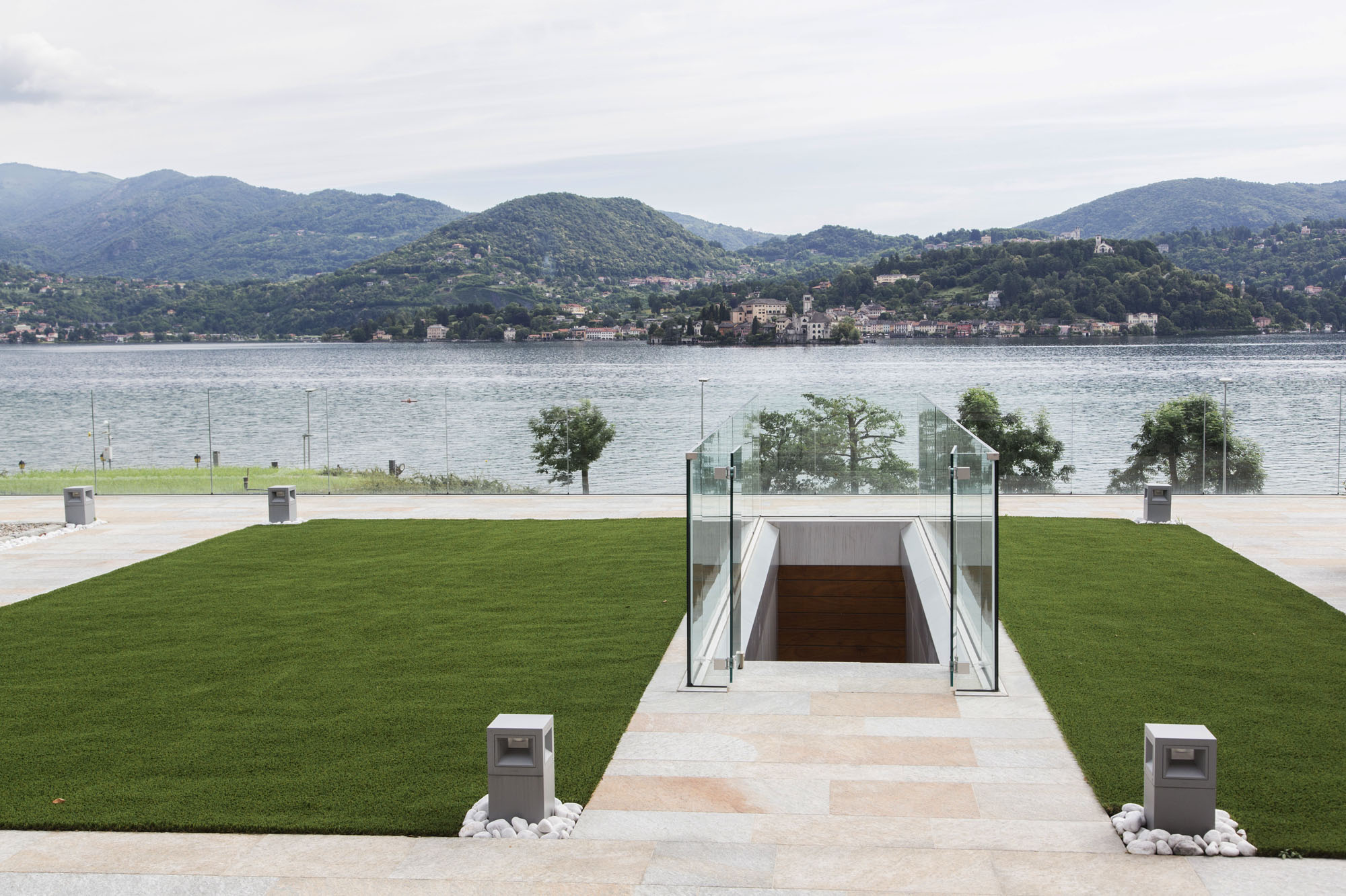 UNA VILLA SUL LAGO D’ORTA